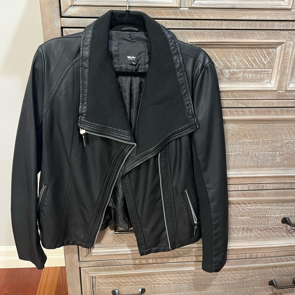 Missimo Target pleather jacket size medium